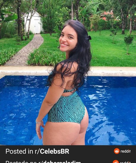 Debora Aladim photo 10