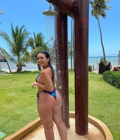 Debora Aladim photo 35