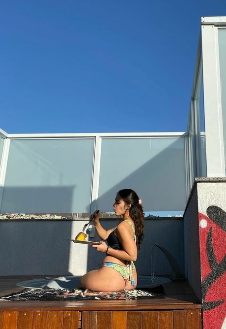 Debora Aladim photo 72