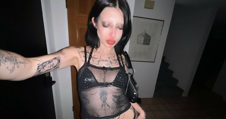 DeathbyRomy photo 27