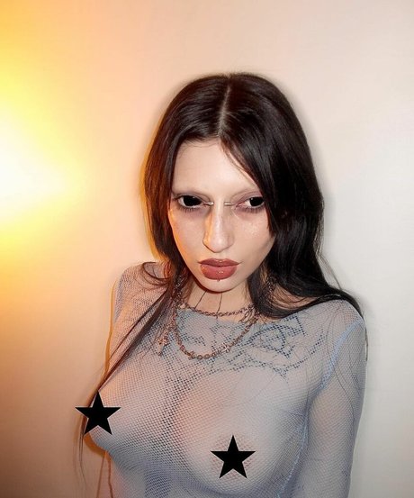 DeathbyRomy photo 42