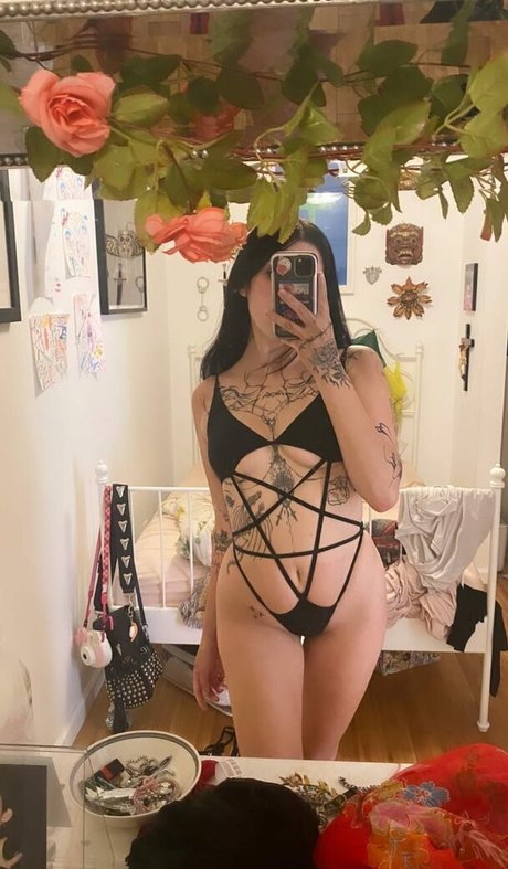 DeathbyRomy photo 57