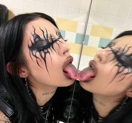 DeathbyRomy photo 60