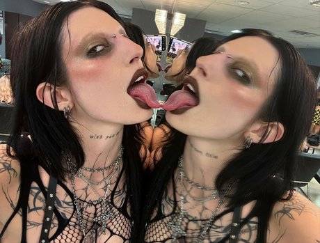 DeathbyRomy photo 71