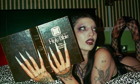DeathbyRomy photo 107