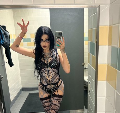 DeathbyRomy photo 133