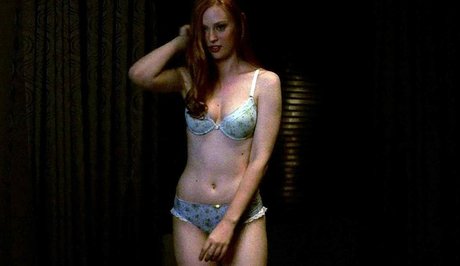 Deborah Ann Woll photo 36
