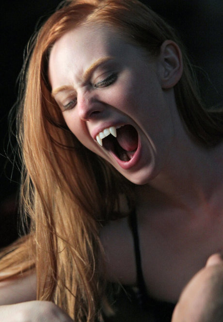 Deborah Ann Woll photo 64