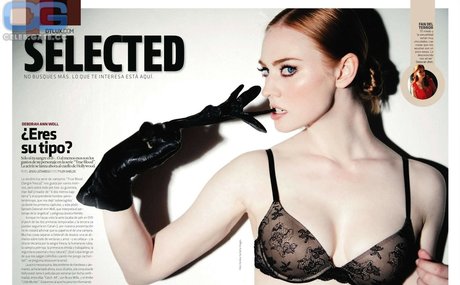 Deborah Ann Woll photo 79