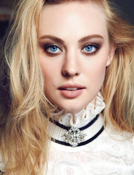 Deborah Ann Woll photo 95