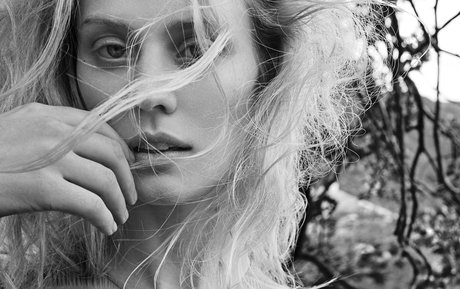 Deborah Ann Woll photo 112