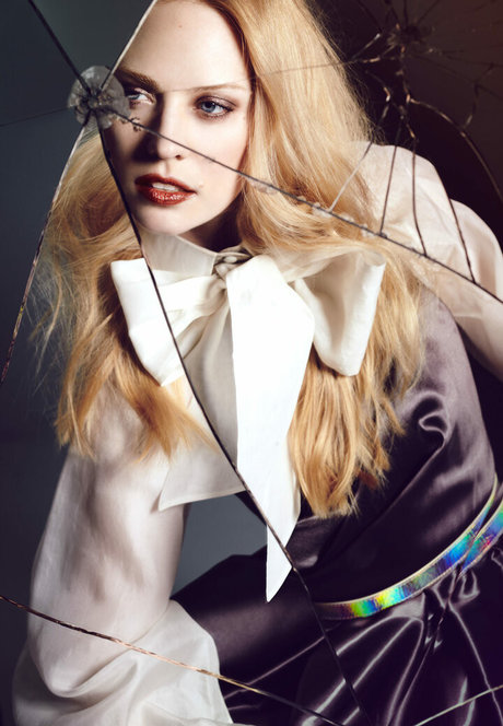 Deborah Ann Woll photo 152