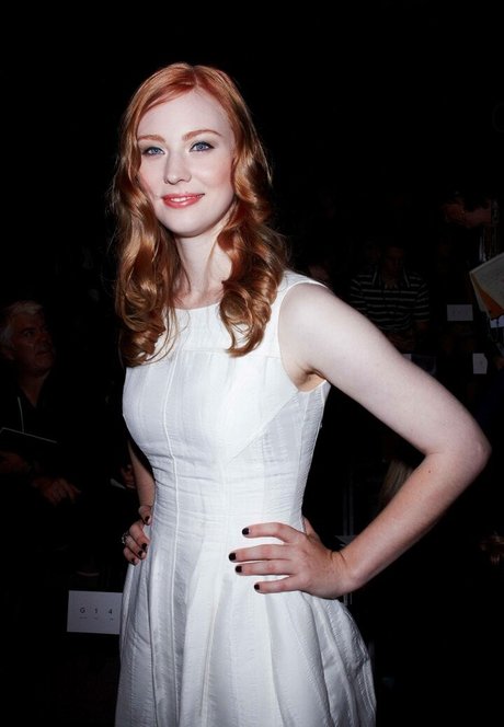 Deborah Ann Woll photo 165