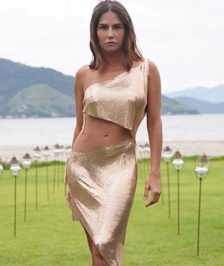 Deborah Secco photo 154