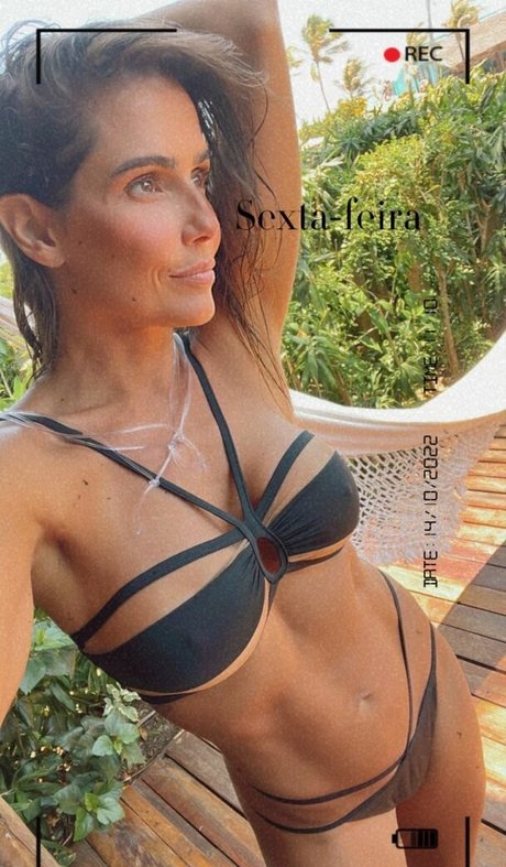 Deborah Secco photo 473