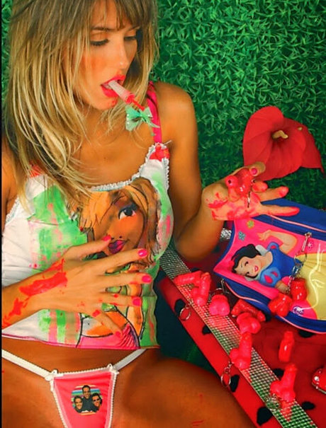 Deborah Secco photo 493
