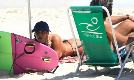 Deborah Secco photo 514