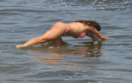 Deborah Secco photo 620