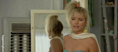 Dedee Pfeiffer photo 1