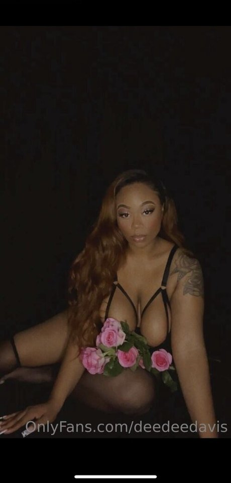Dee Dee Davis photo 12