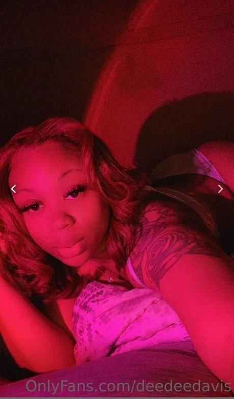 Dee Dee Davis photo 15