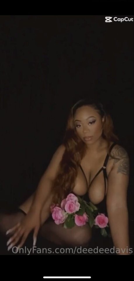 Dee Dee Davis photo 17