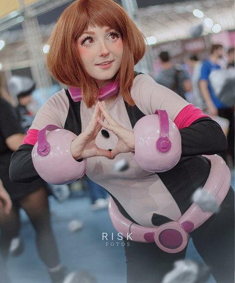 Dejulhacosplay photo 5
