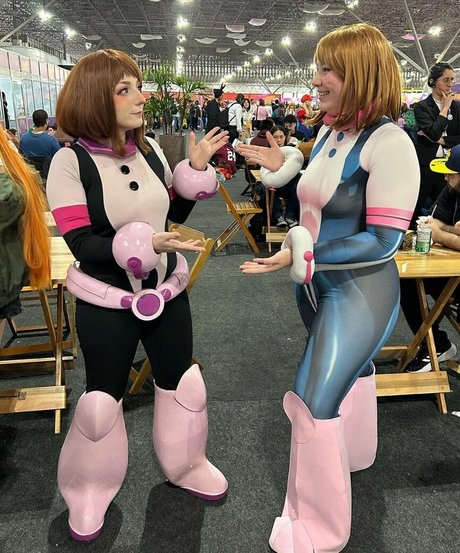 Dejulhacosplay photo 13