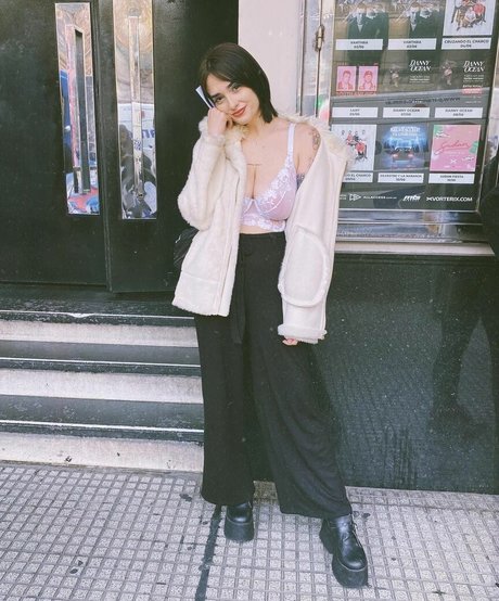 Delfi Peralta photo 4