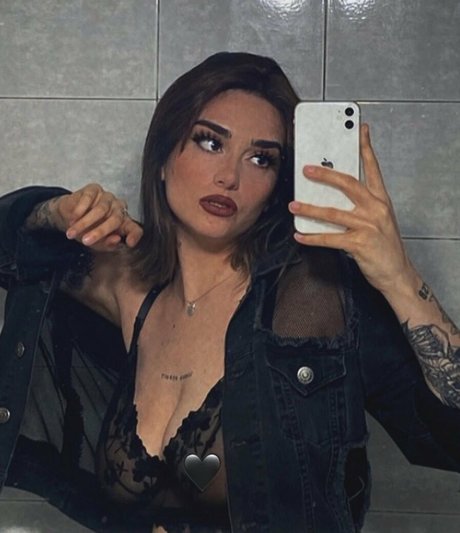 Delfi Peralta photo 6