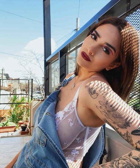 Delfi Peralta photo 26