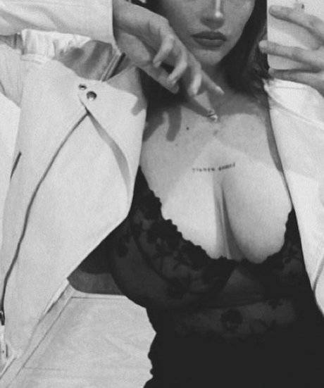 Delfi Peralta photo 30
