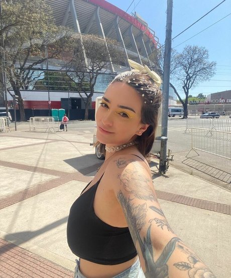 Delfi Peralta photo 32
