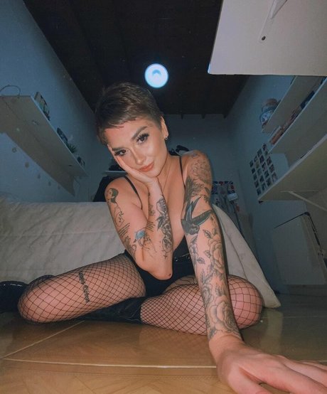 Delfi Peralta photo 38