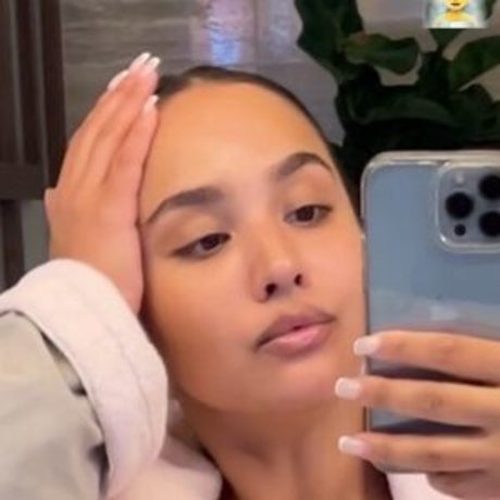 Demetria Obilor photo 26