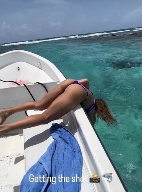 Demi Bagby photo 18