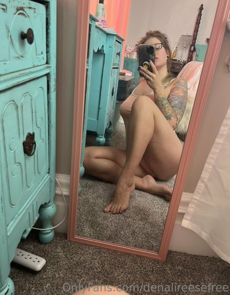 Denalireesefree photo 4