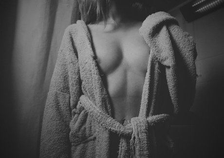 Deniedlilly photo 43