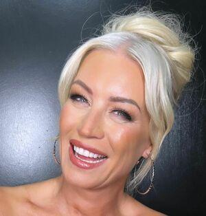 Denise Van Outen photo 69