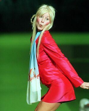Denise Van Outen photo 88