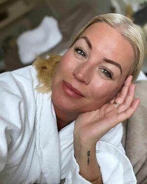 Denise Van Outen photo 93