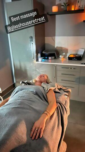 Denise Van Outen photo 97