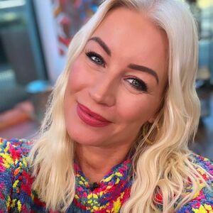 Denise Van Outen photo 121