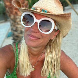 Denise Van Outen photo 149