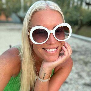 Denise Van Outen photo 152