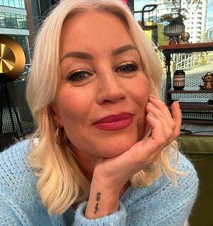 Denise Van Outen photo 181