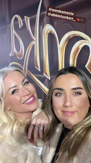 Denise Van Outen photo 182