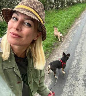 Denise Van Outen photo 270