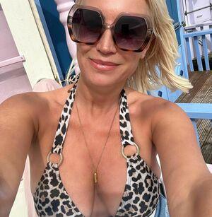 Denise Van Outen photo 296