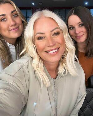 Denise Van Outen photo 303